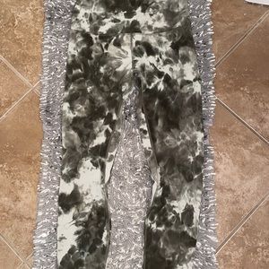 Lululemon align leggings, 25” inseam, olive gray tie dye, size 8